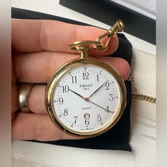 EUC TISSOT POCKET WATCH. CASE AND DUST BAG INCLUDED. - Picture 10 of 13